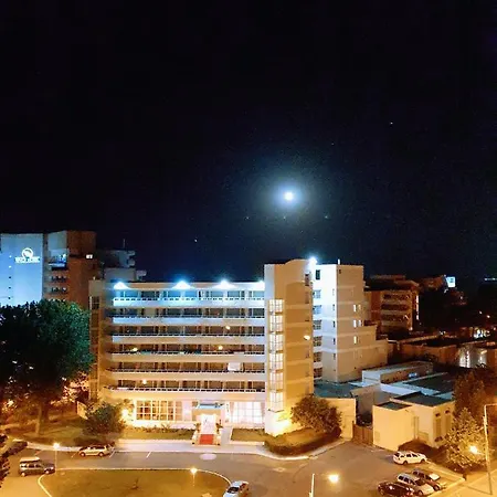 Coral -mamaia Nord *