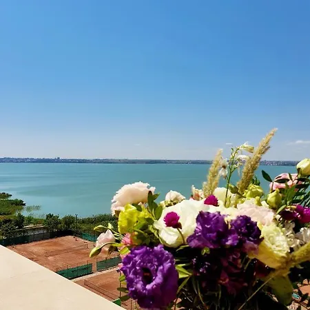 Apartment Coral -mamaia Nord *