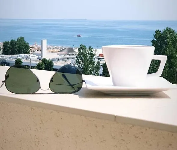 Appartement Coral -mamaia Nord *