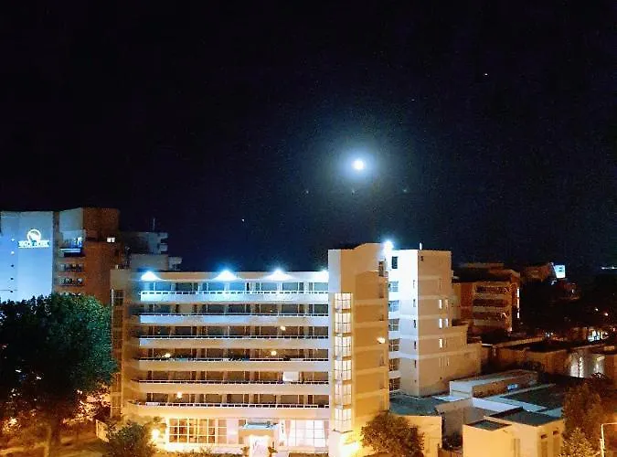 Coral -mamaia Nord *