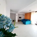 Apartment Coral -mamaia Nord *