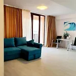 Coral -mamaia Nord *