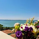 Apartment Coral -mamaia Nord *