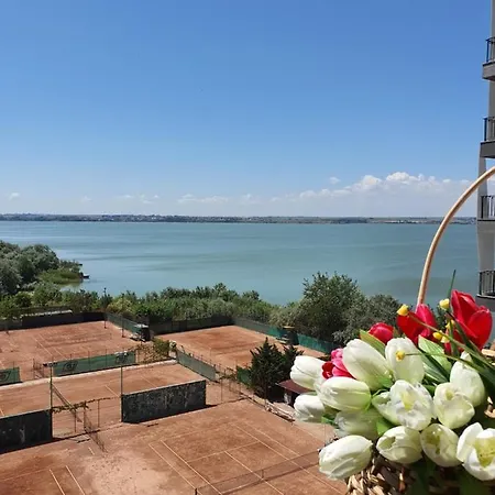 Apartment Coral -mamaia Nord