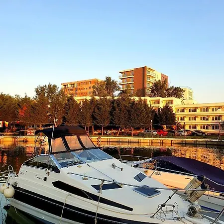 Coral -mamaia Nord