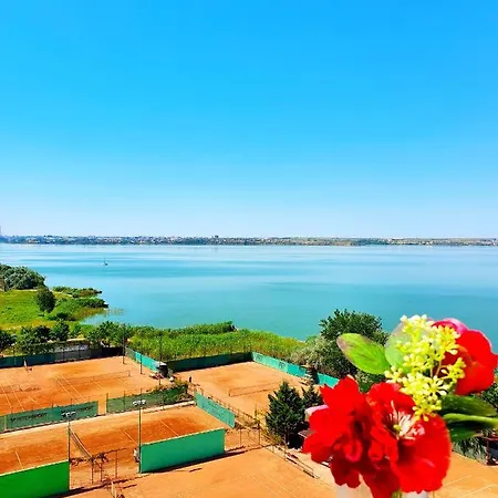 Coral -mamaia Nord