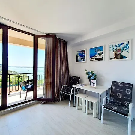 Coral -mamaia Nord * Mamaia