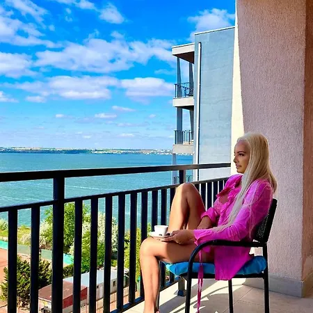 Coral -mamaia Nord