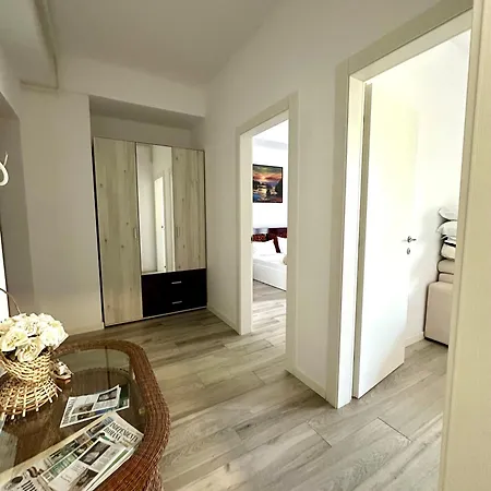 Coral -mamaia Nord Apartment Mamaia