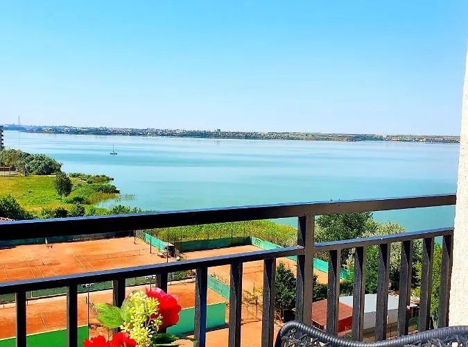 Coral -mamaia Nord Apartment